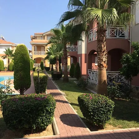 Апартаменты Riviera Evleri *